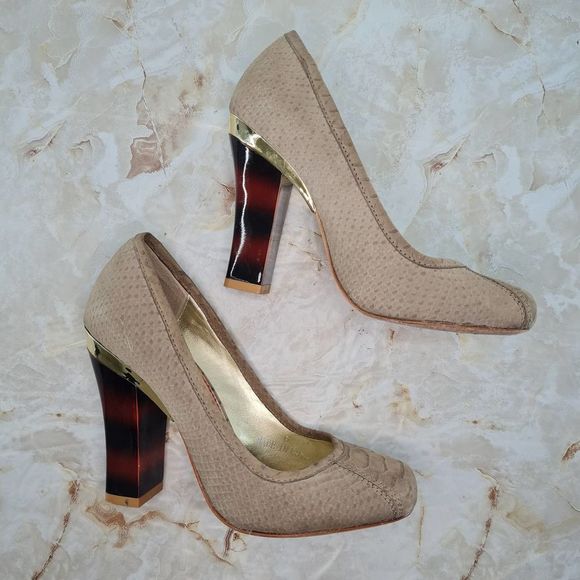 Elaine Turner Renee Metallic Sueded Closed Toe Pumps Size 6 - Picture 6 of 7